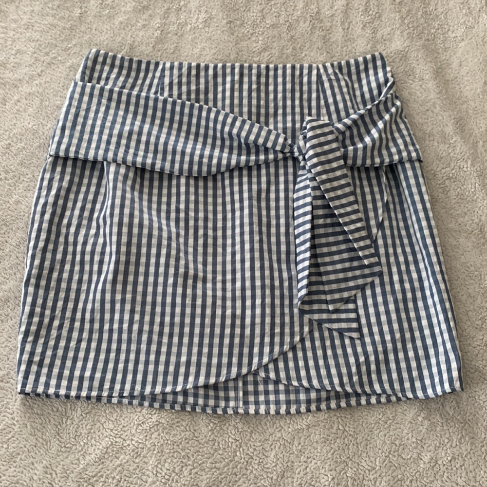SuperDown | Karina Skirt - Picture 2 of 4